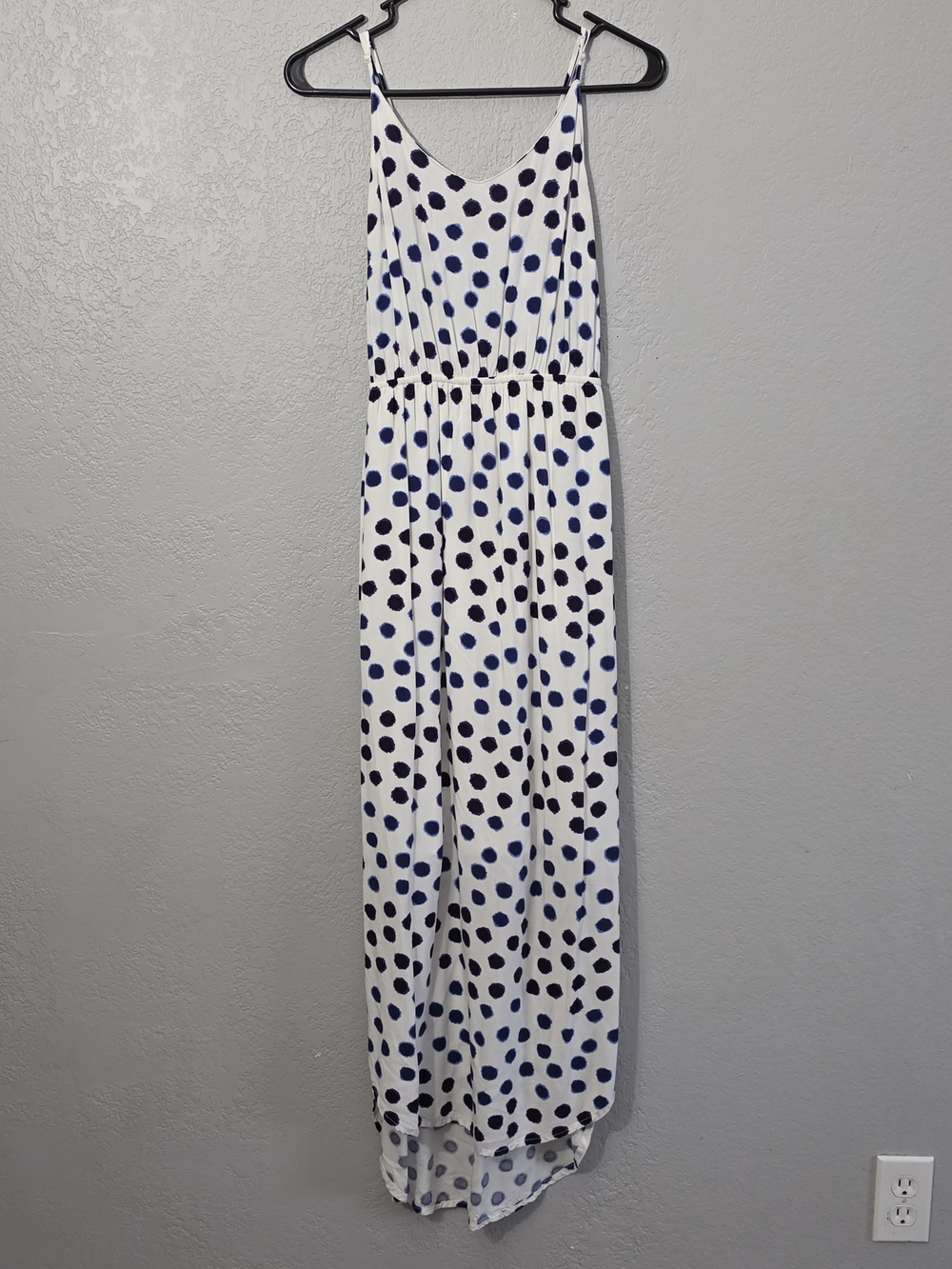 Old Navy White Maxi Dress Watercolor Style Blue Polka Dots Flowy Women XS - Picture 3 of 11